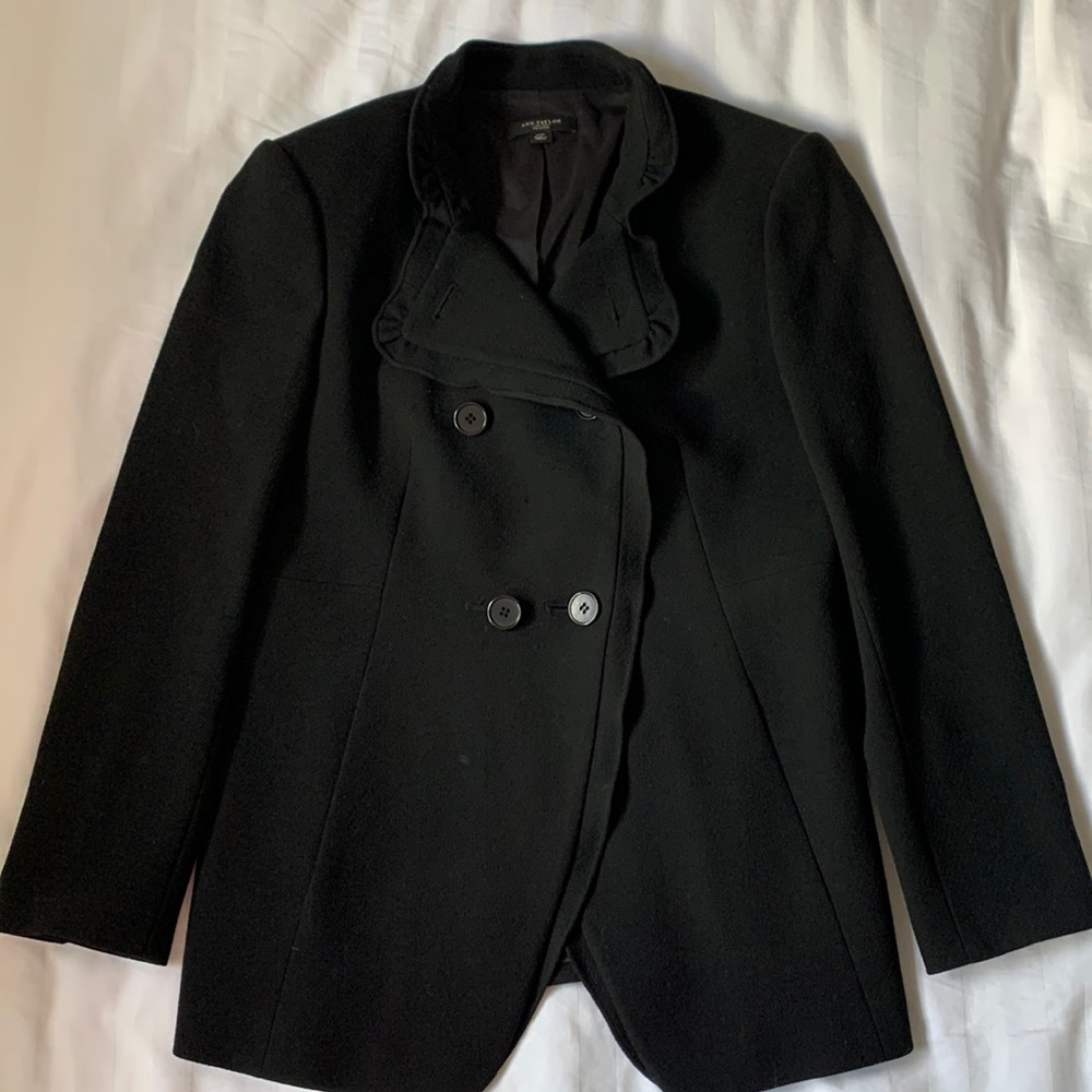 Ann Taylor petites black wool crepe double breasted jacket ruffle trim collarEUC